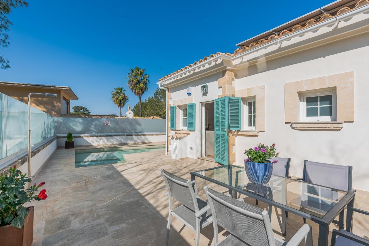 Herdain Villa *