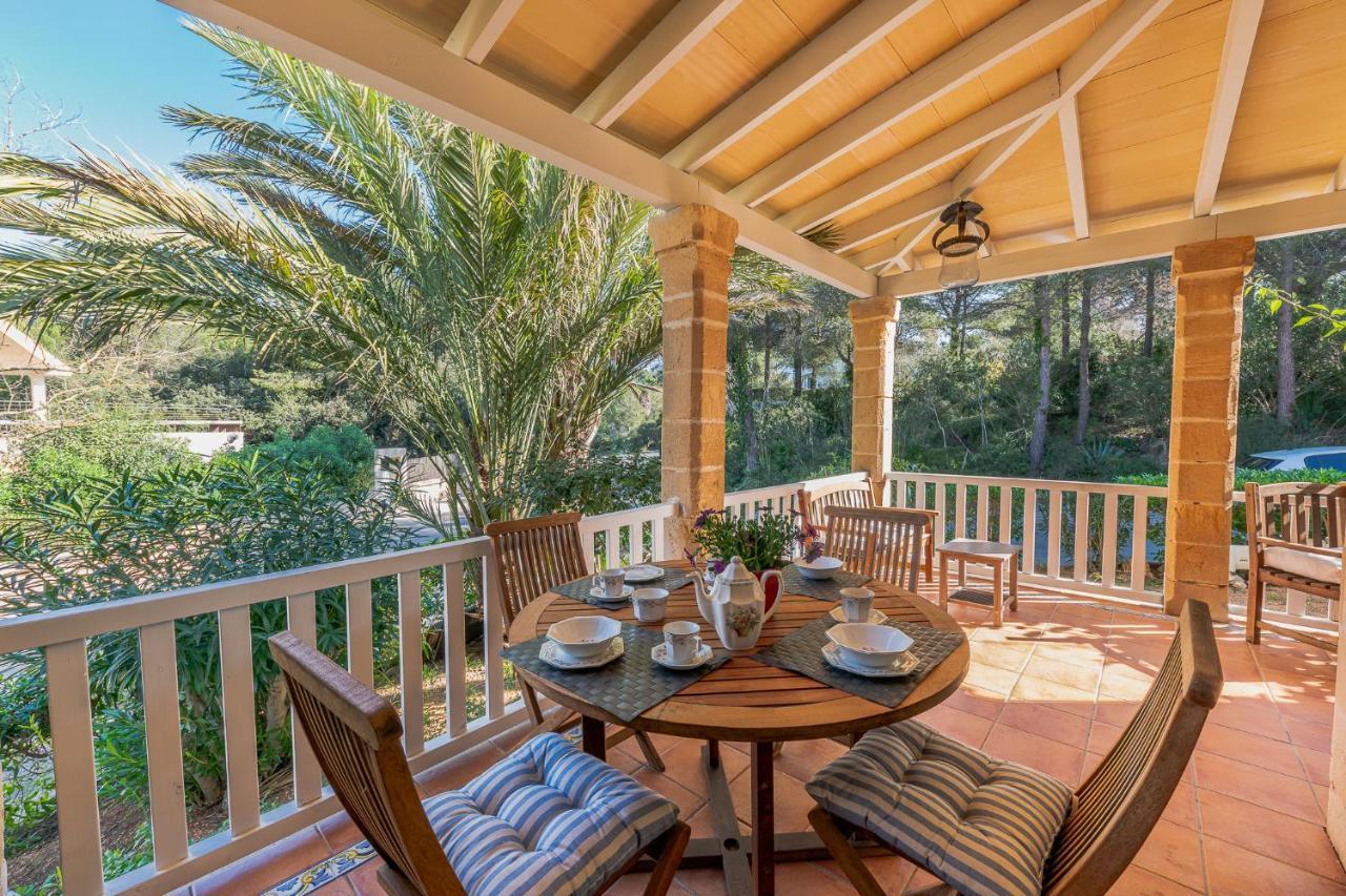 Herdain Villa *